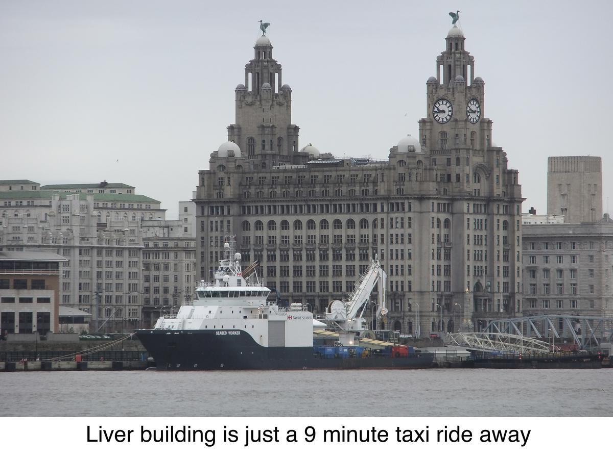 Dockside Lodge Liverpool Exterior photo